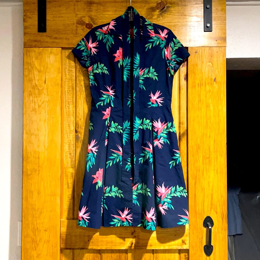 Brooks brothers dress 🌴